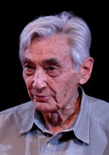 Howard  Zinn