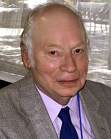 Steven  Weinberg